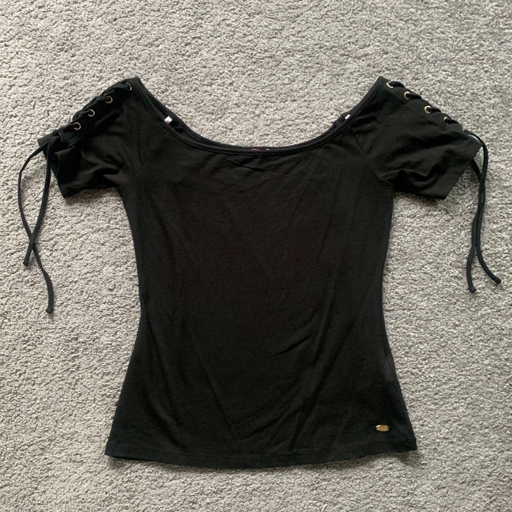 Guess top